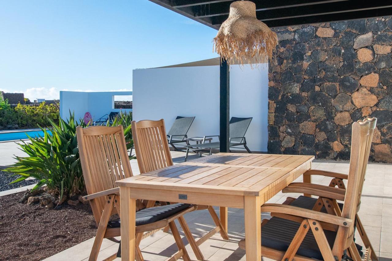 Heated & Shared Pool Villa Matriana 36B, North Shore Villas La Oliva Εξωτερικό φωτογραφία